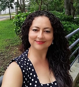 Asesor de seguros consultor de seguros agente de seguros ASSA Contadora Contabilidad Coach PNL Capacitaciones cursos Contabilidad contables financieros tributarios